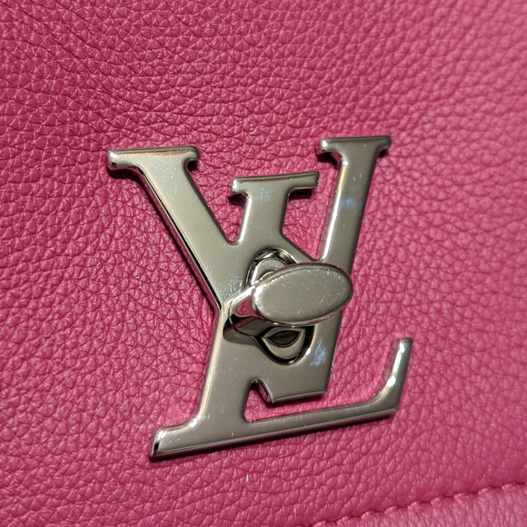 🎉HP🎉Louis Vuitton Lockme BB II AUTHENTIC Venus Purple Silver Hardware Rare! - Picture 10 of 15